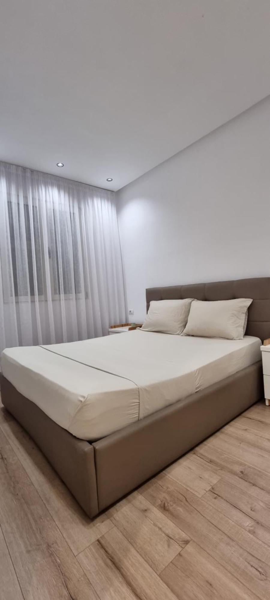 Apartment Alle's Komuna Parisit Lux Tirana